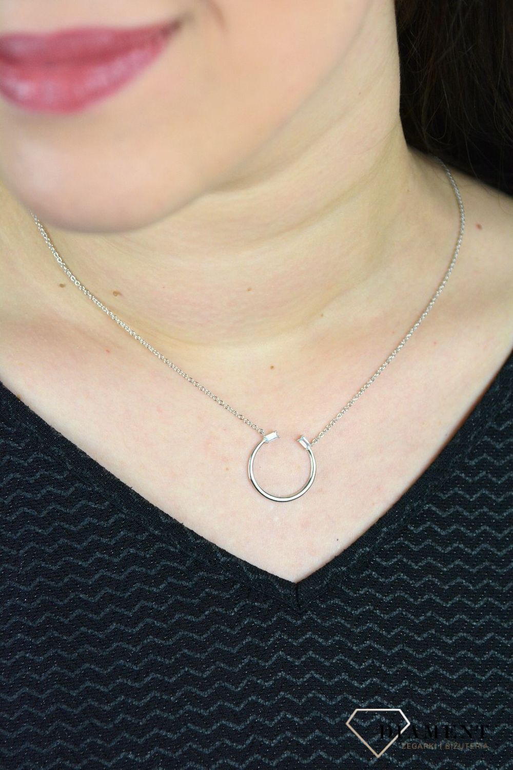 Złoty naszyjnik celebrytka niepełne kółko GR C19.jpg